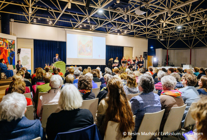 Read more about the article 4. Frauenkonferenz im Erzbistum Paderborn: Hoffnungen auf eine geschlechtergerechte Kirche